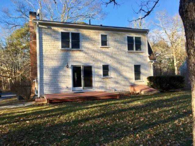 6 Shady Oak Ln - Photo 2 of 6