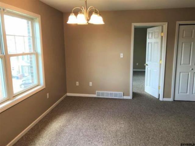 103-109 Broad St - Photo 3 of 6