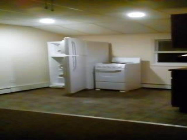 2500 Race Ave - Photo 3 of 4