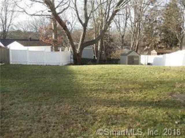 25 Daniel Rd - Photo 2 of 6