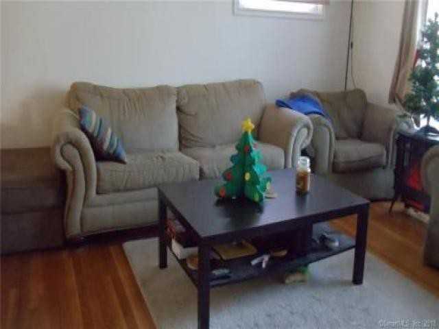 25 Daniel Rd - Photo 3 of 6