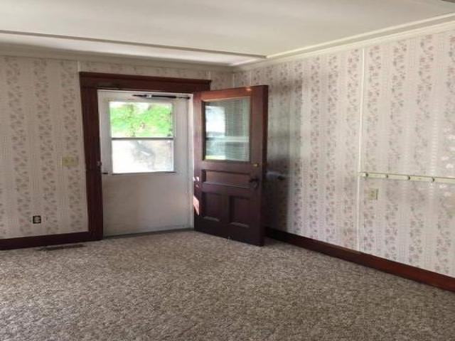 140 Main St - Photo 3 of 5