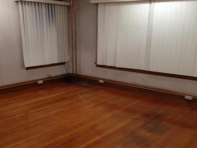 3836 Penn Ave - Photo 3 of 6