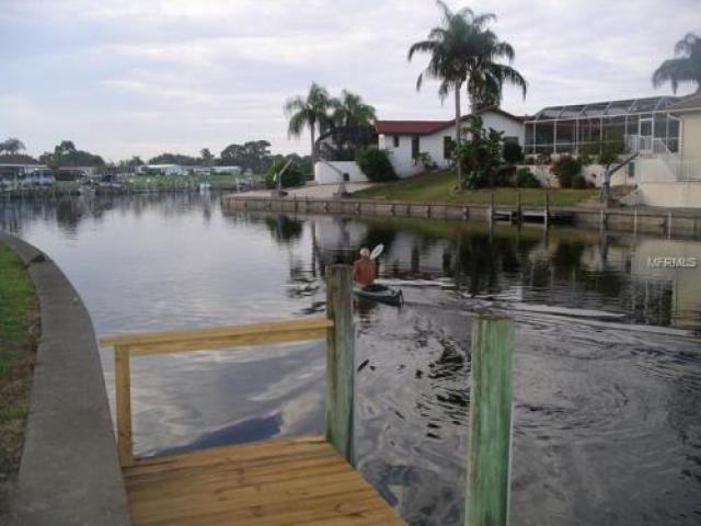 40 Waterford Dr - Photo 3 of 6