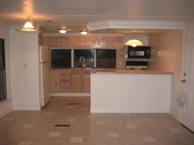 634 Brookview Dr N - Photo 2 of 6