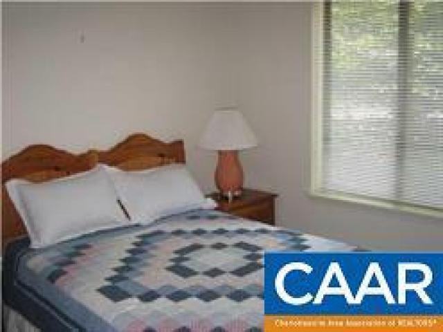 1 Elm Ct - Photo 2 of 6