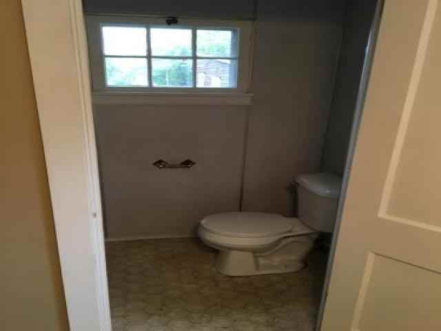 1800 Washington Blvd NW - Photo 3 of 6