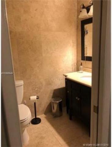 4217 SW 132nd Pl - Photo 3 of 6