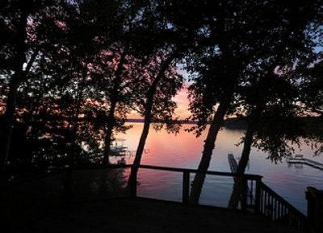 869 N South Long Lake Rd - Photo 2 of 6