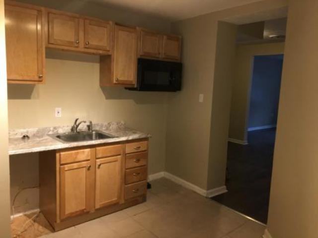 620 N St Clair St - Photo 3 of 6