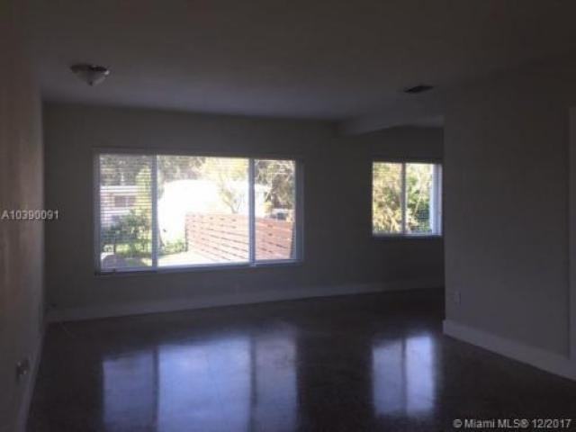 12000 NE 9th Ave - Photo 3 of 6