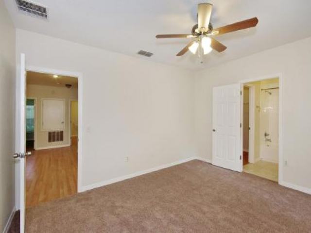 2827 Harwood St - Photo 3 of 6