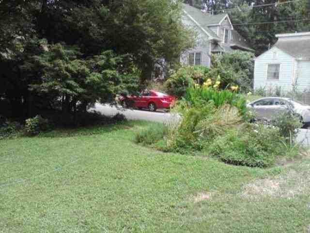 322 Nelms Ave NE - Photo 3 of 6