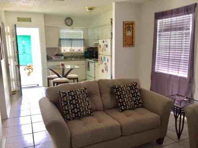 619 90th Ave N - Photo 3 of 6