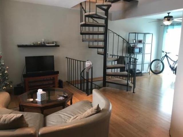 2436 Grandview Ave - Photo 2 of 6