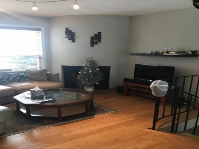 2436 Grandview Ave - Photo 3 of 6