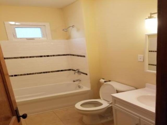 1544 Central Ave - Photo 2 of 6