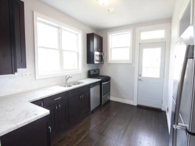 1519 Washington Blvd - Photo 3 of 6