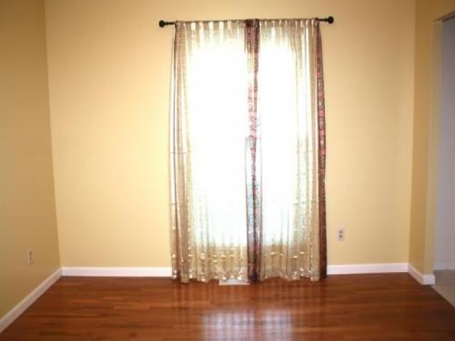 8 Amberly Dr - Photo 3 of 6