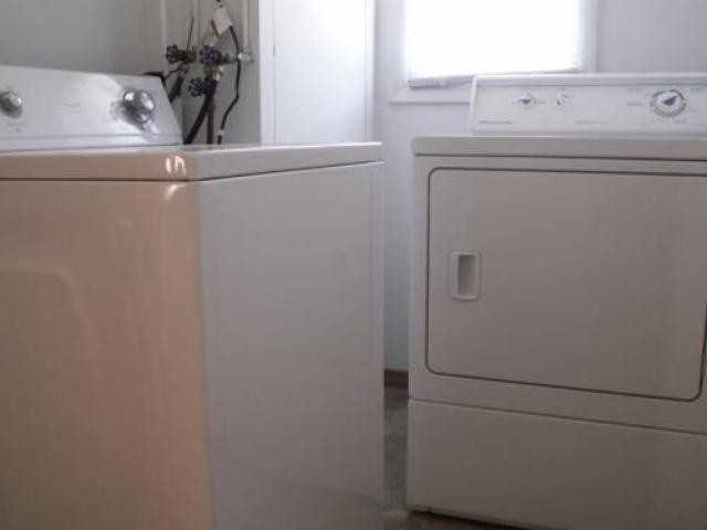 832 Zuend Ct - Photo 3 of 6