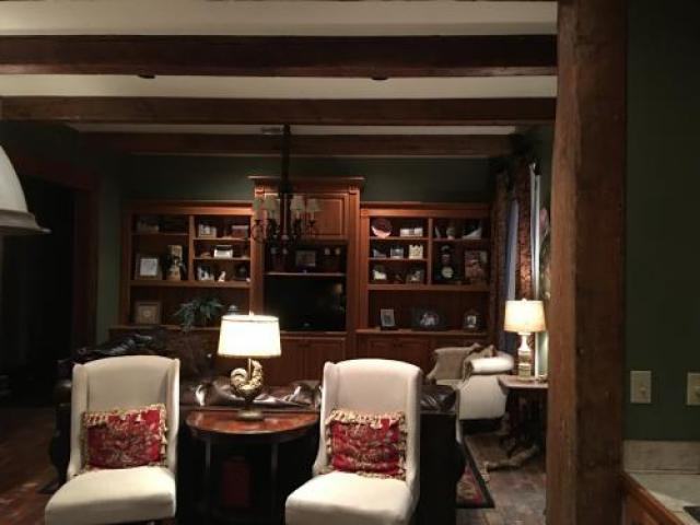 305 Spyglass Ln - Photo 3 of 6