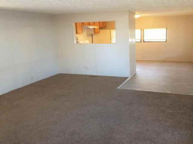 1105 W Inverness St - Photo 2 of 5