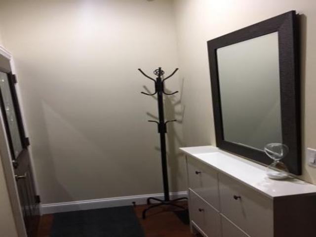 308 W 30th St - Photo 2 of 6