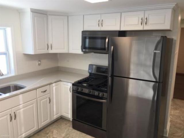 21091 W Marion Ave - Photo 2 of 6