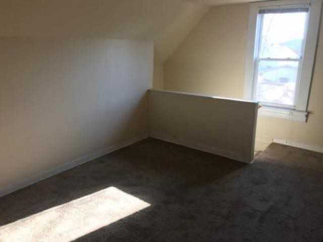 308 E Acton Ave - Photo 3 of 6