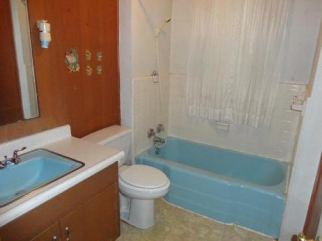 337 E Nashville St - Photo 2 of 6