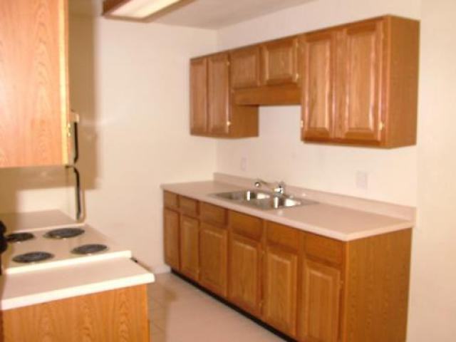 801 E Pembroke St - Photo 2 of 2