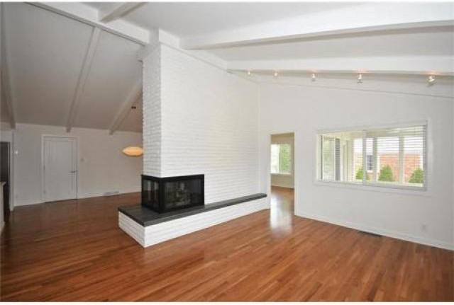 6111 Hythe Rd - Photo 2 of 6