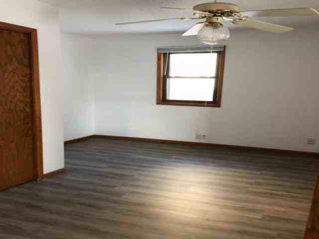 1434 Milton Ave - Photo 2 of 6