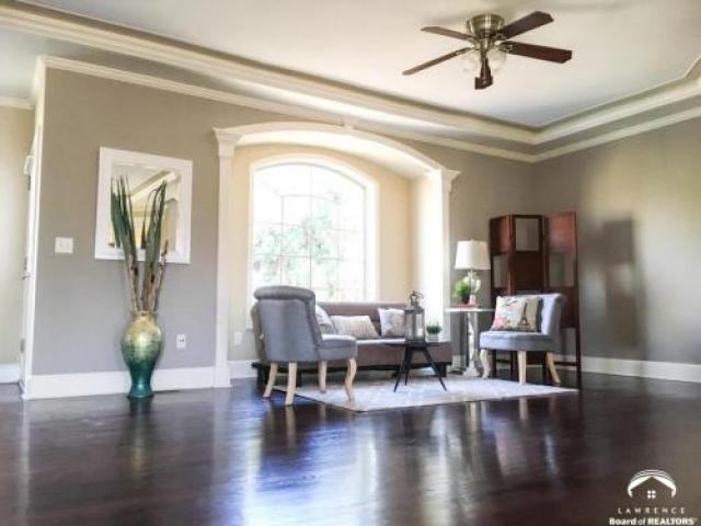 1214 Ranchero Ct - Photo 2 of 6