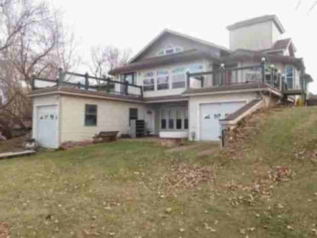 308 Front St - Photo 3 of 6