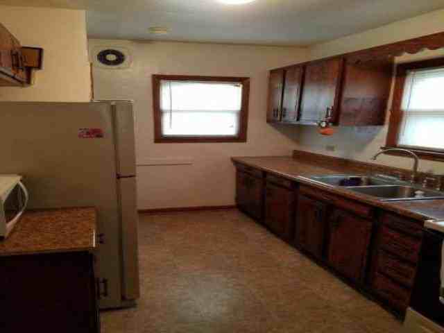 3218 Lettie St - Photo 3 of 6