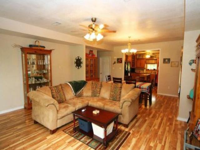 2767 Bailey Rd - Photo 3 of 6