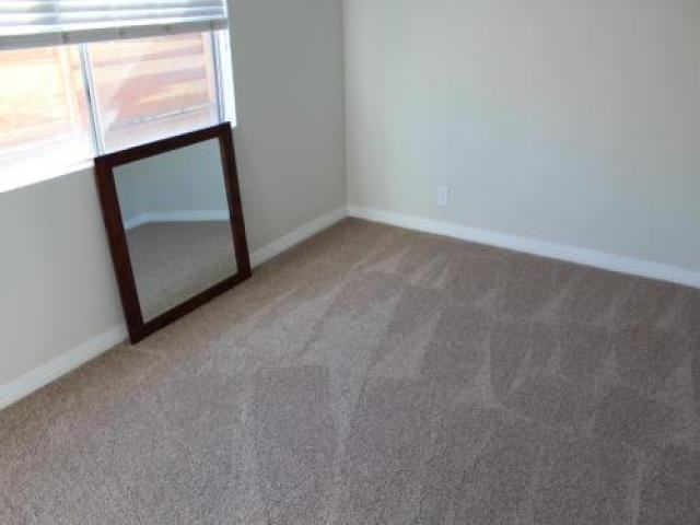 2903 Rhodelia Ave - Photo 3 of 6