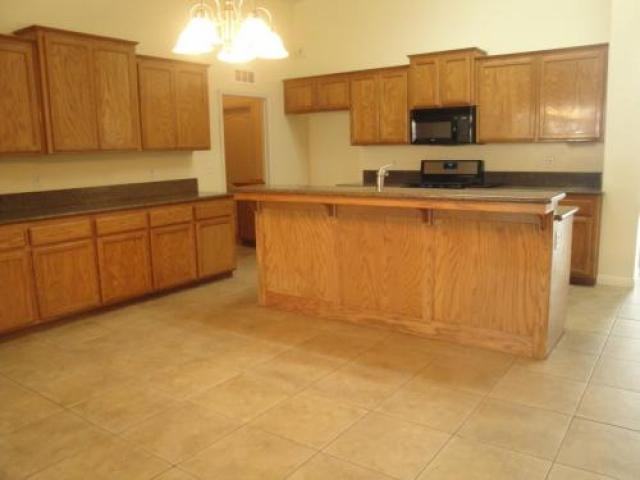 9916 Vertrice Ave - Photo 2 of 6