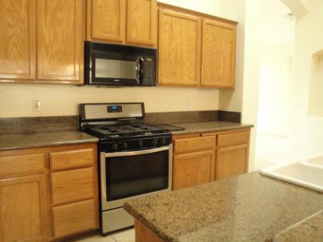 9916 Vertrice Ave - Photo 3 of 6