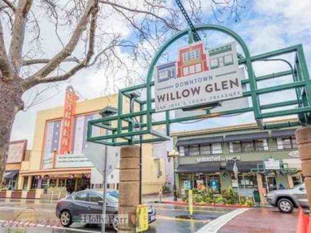 481 Willow St - Photo 2 of 3