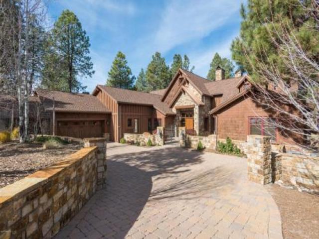 3770 S Clubhouse Cir - Photo 2 of 6