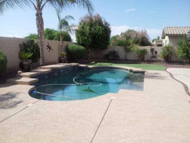 1532 N Robin Ln - Photo 2 of 6