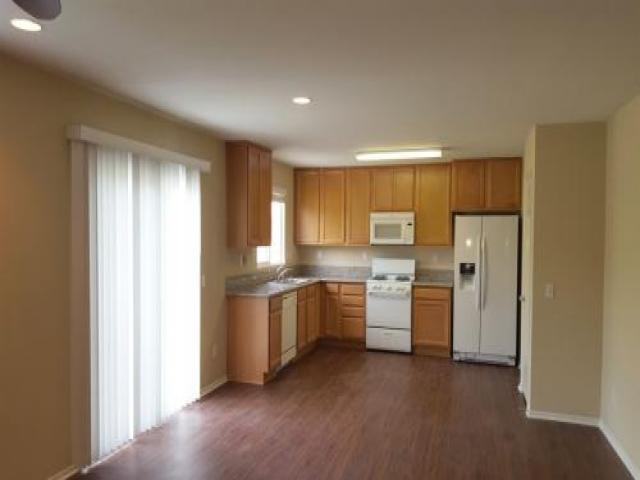 35632 Michael Ct - Photo 3 of 6