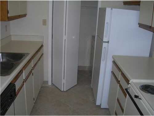 757 Riverside Dr - Photo 2 of 6