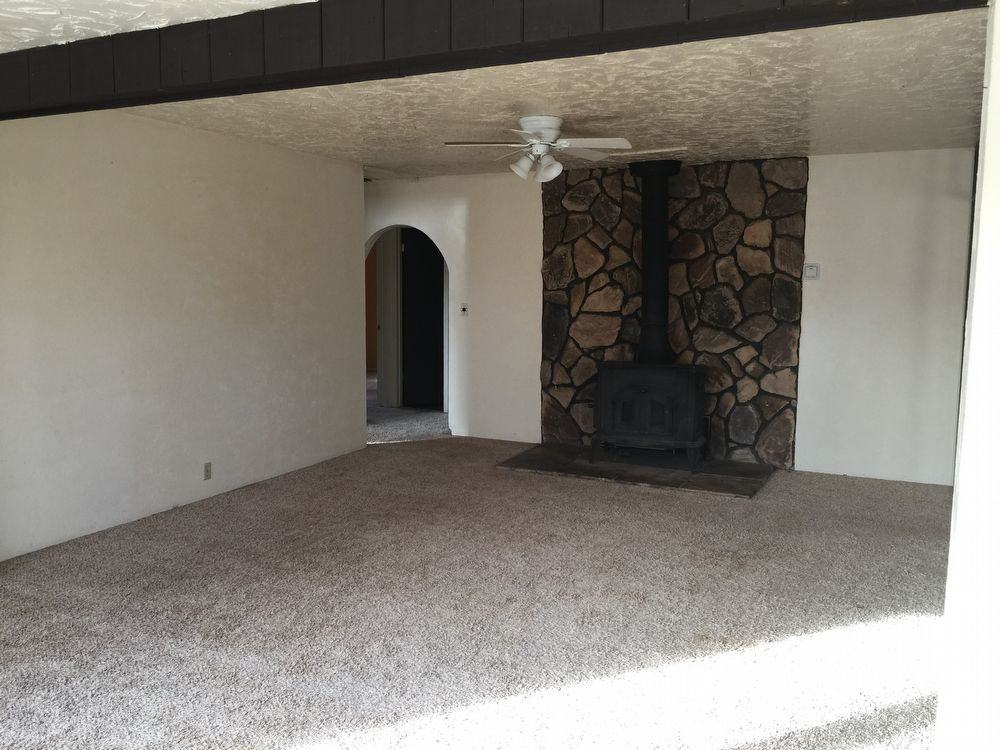 960 Santa Clara Ave - Photo 2 of 8