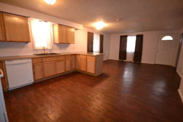 21335 Harmony Ln - Photo 2 of 16