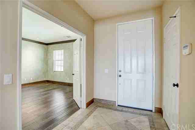 17050 Crestpeak Ct - Photo 2 of 36