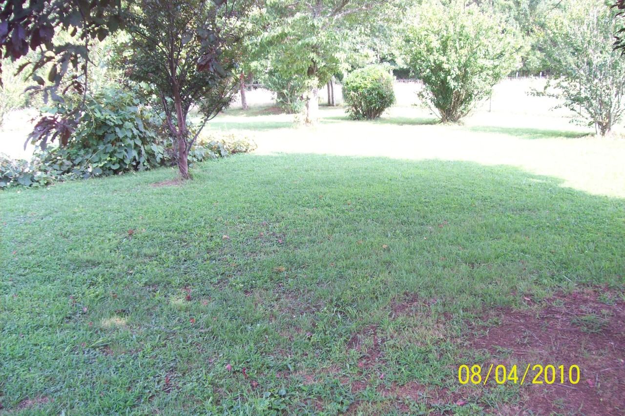 13101 Lodore Rd - Photo 3 of 8