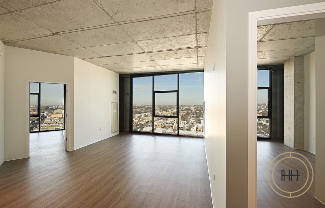 2210 N Washtenaw Ave #A603